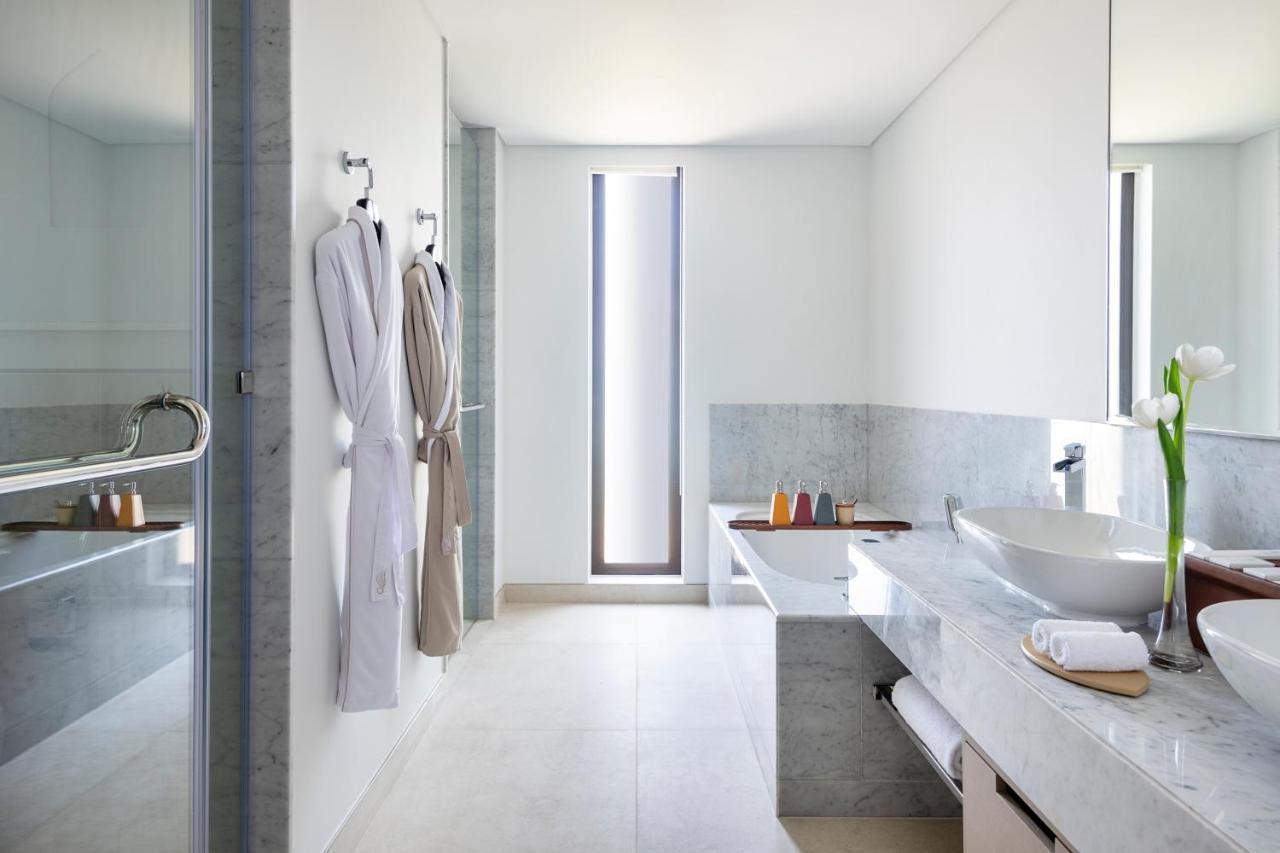 Zulal Wellness Resort By Chiva-Som Al Ruwais Екстериор снимка